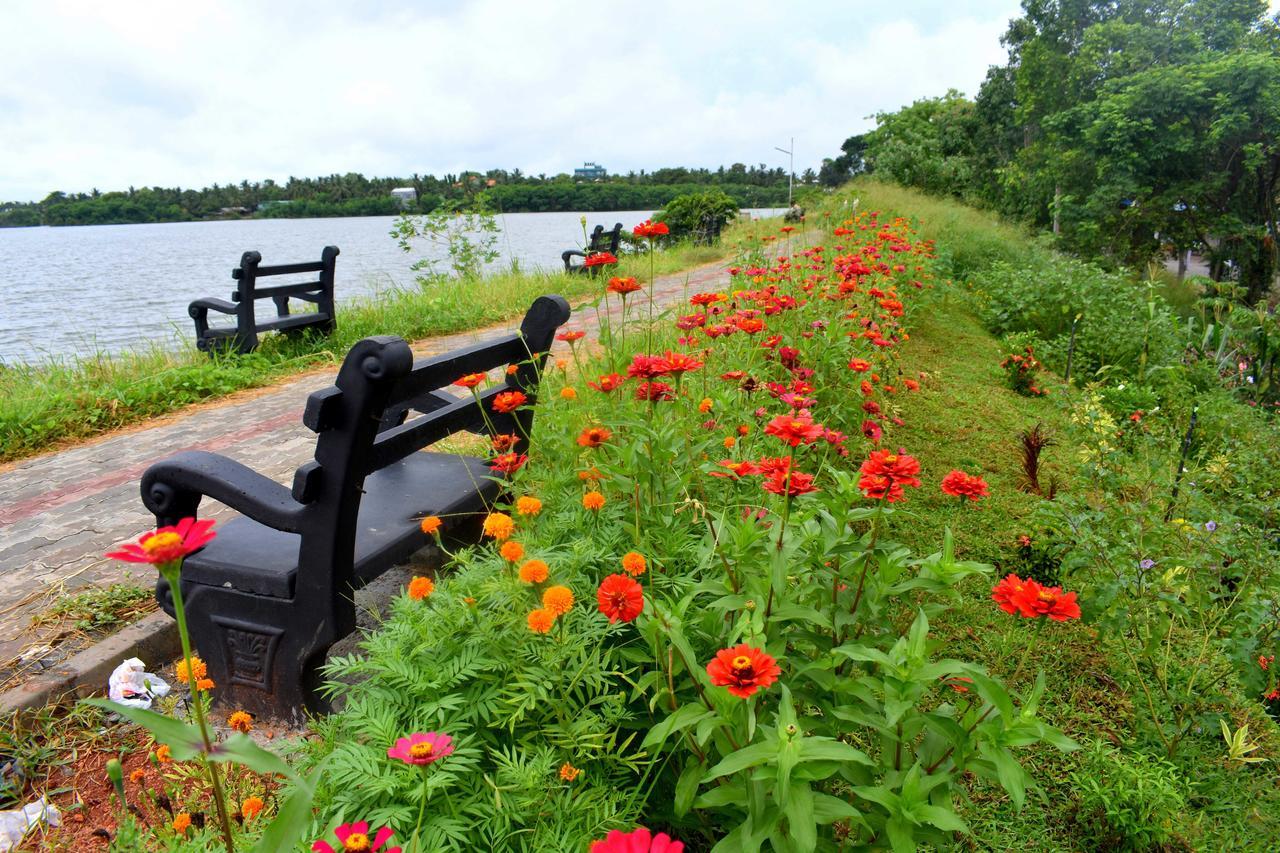 Lake City Resort Anuradhapura Exterior foto