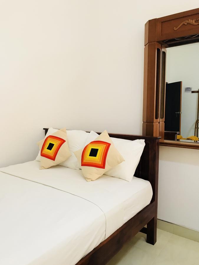 Lake City Resort Anuradhapura Exterior foto