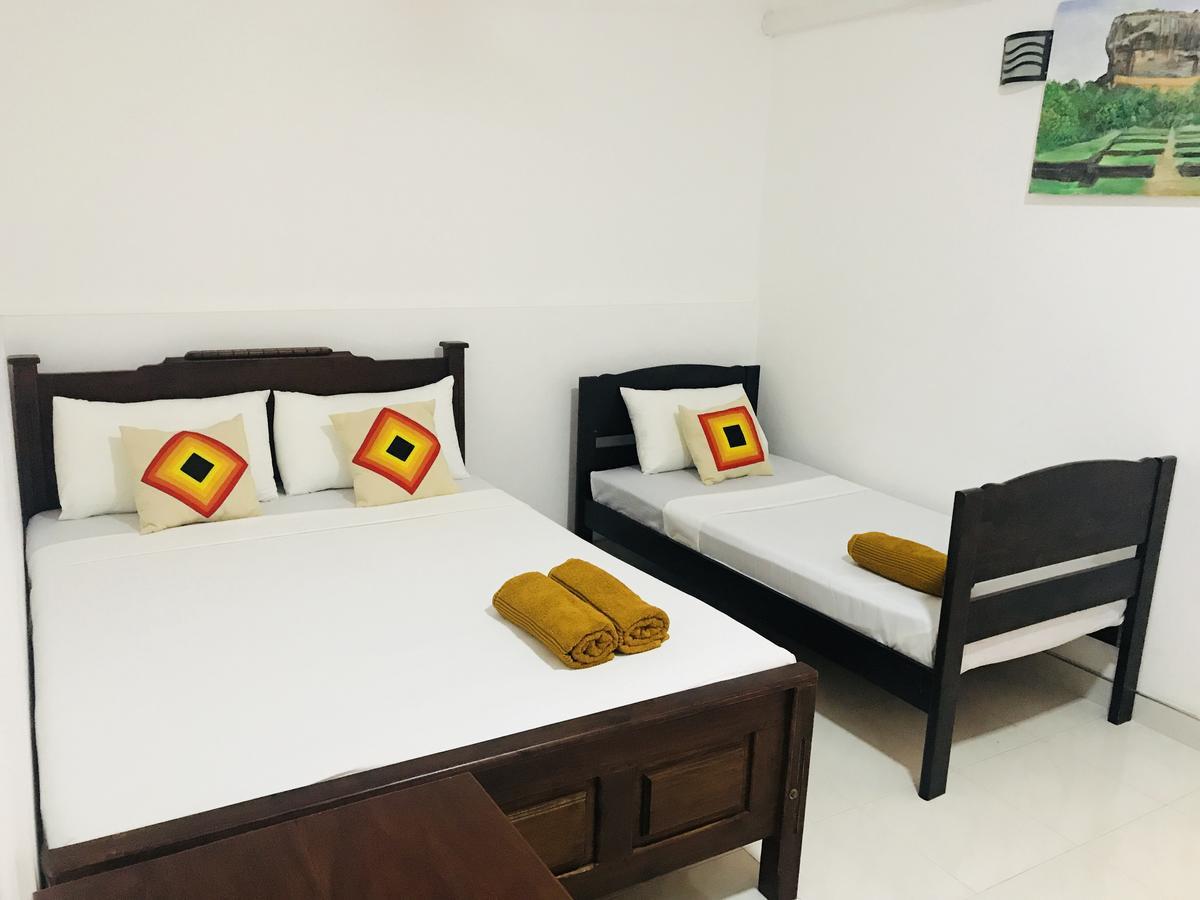 Lake City Resort Anuradhapura Habitación foto